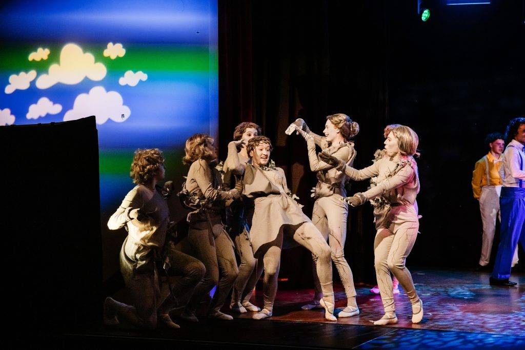 Mary Poppins - Beaconms